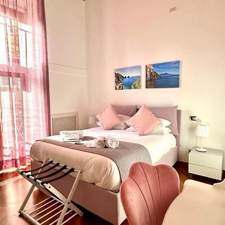 Pink Star Napoli Luxury Apartment Exterior foto